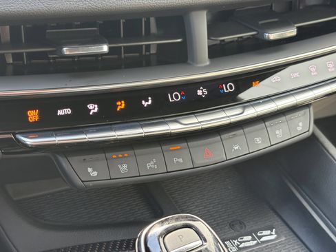 Used 2025 Cadillac CT5 Sport RWD image 22