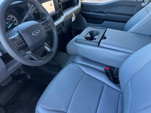 New 2026 Ford F250 XL w/ XL Chrome Package image 10