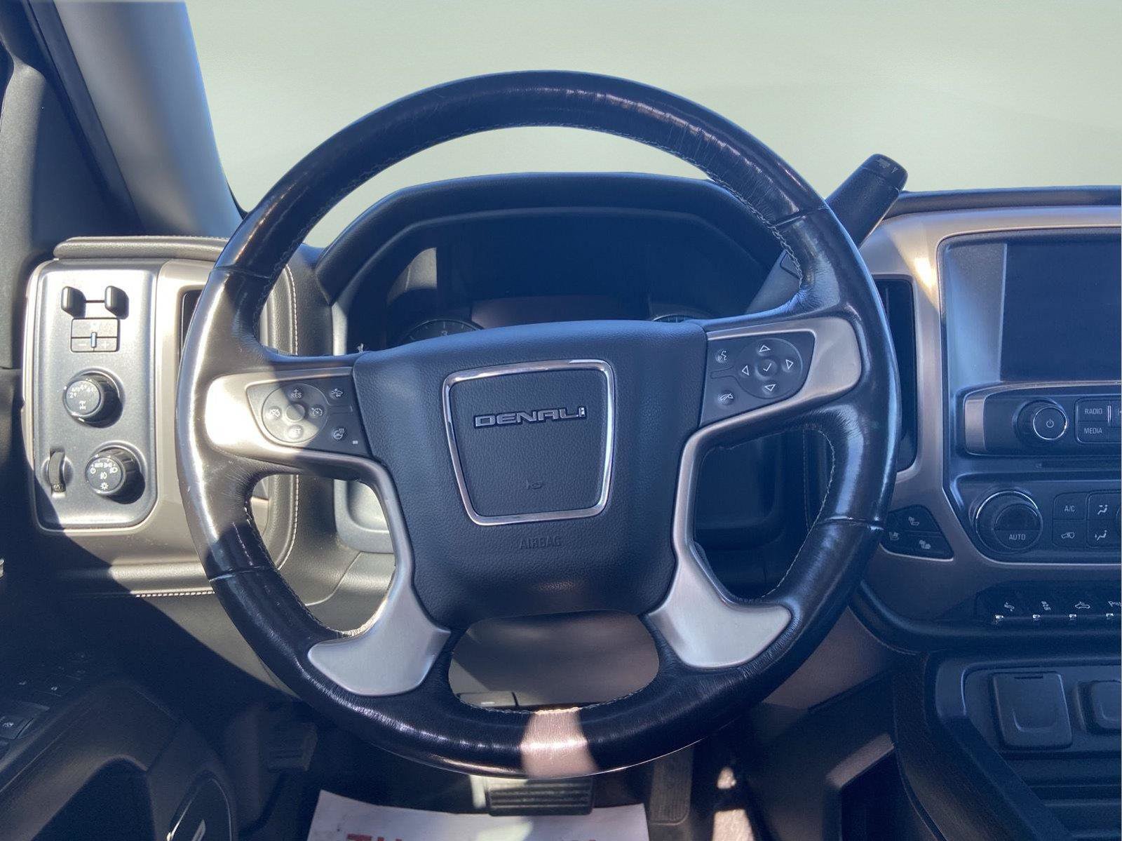 Used 2018 GMC Sierra 1500 Denali w/ Denali Ultimate Package AWD/4WD image 22