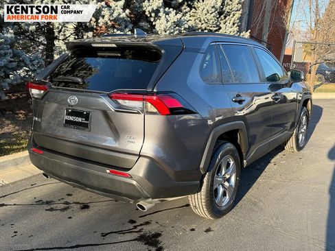 Used 2025 Toyota RAV4 XLE image 9