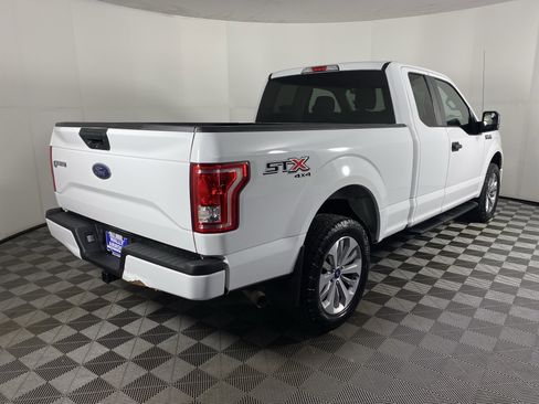 Used 2017 Ford F150 XL w/ Equipment Group 101A Mid image 4
