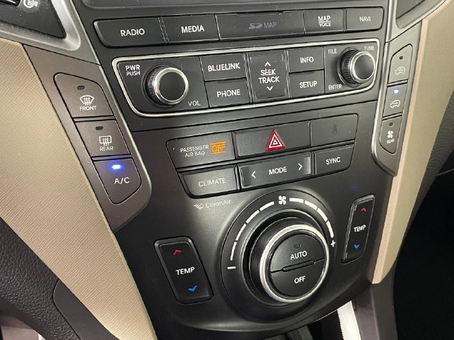 Used 2017 Hyundai Santa Fe AWD w/ SE Ultimate Tech Package 03 image 8