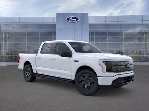 New 2025 Ford F150 Lightning Flash AWD/4WD image 7