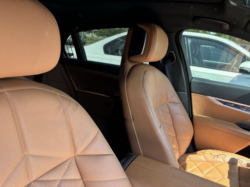 Used 2023 BMW 740i RWD image 35