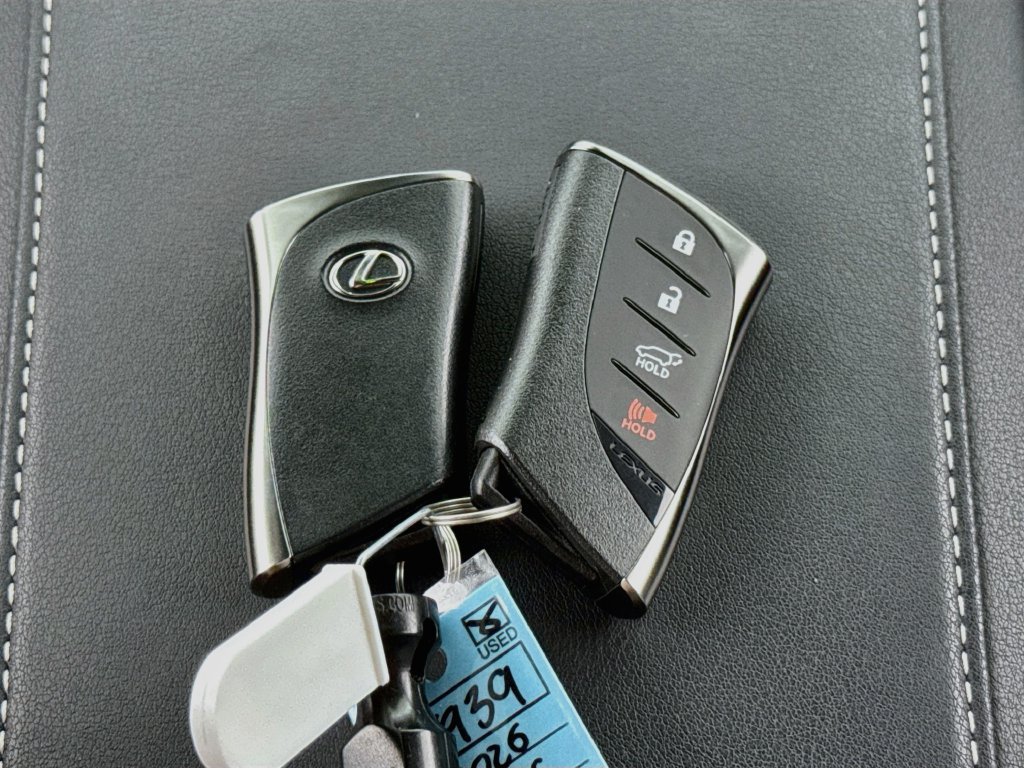 Used 2026 Lexus RX 350 w/ Convenience Package AWD/4WD image 37