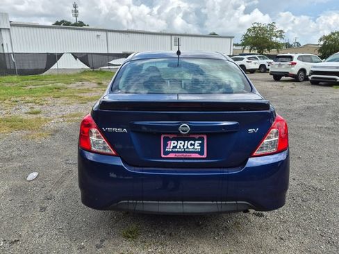 Used 2019 Nissan Versa SV FWD image 6