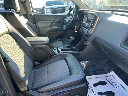 Used 2019 Chevrolet Colorado Z71 image 26