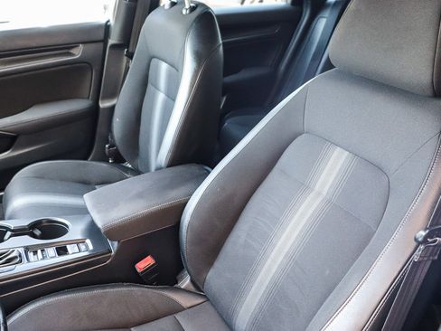 Used 2025 Honda Civic Sport image 29