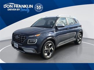 Used 2025 Hyundai Venue Limited video 1
