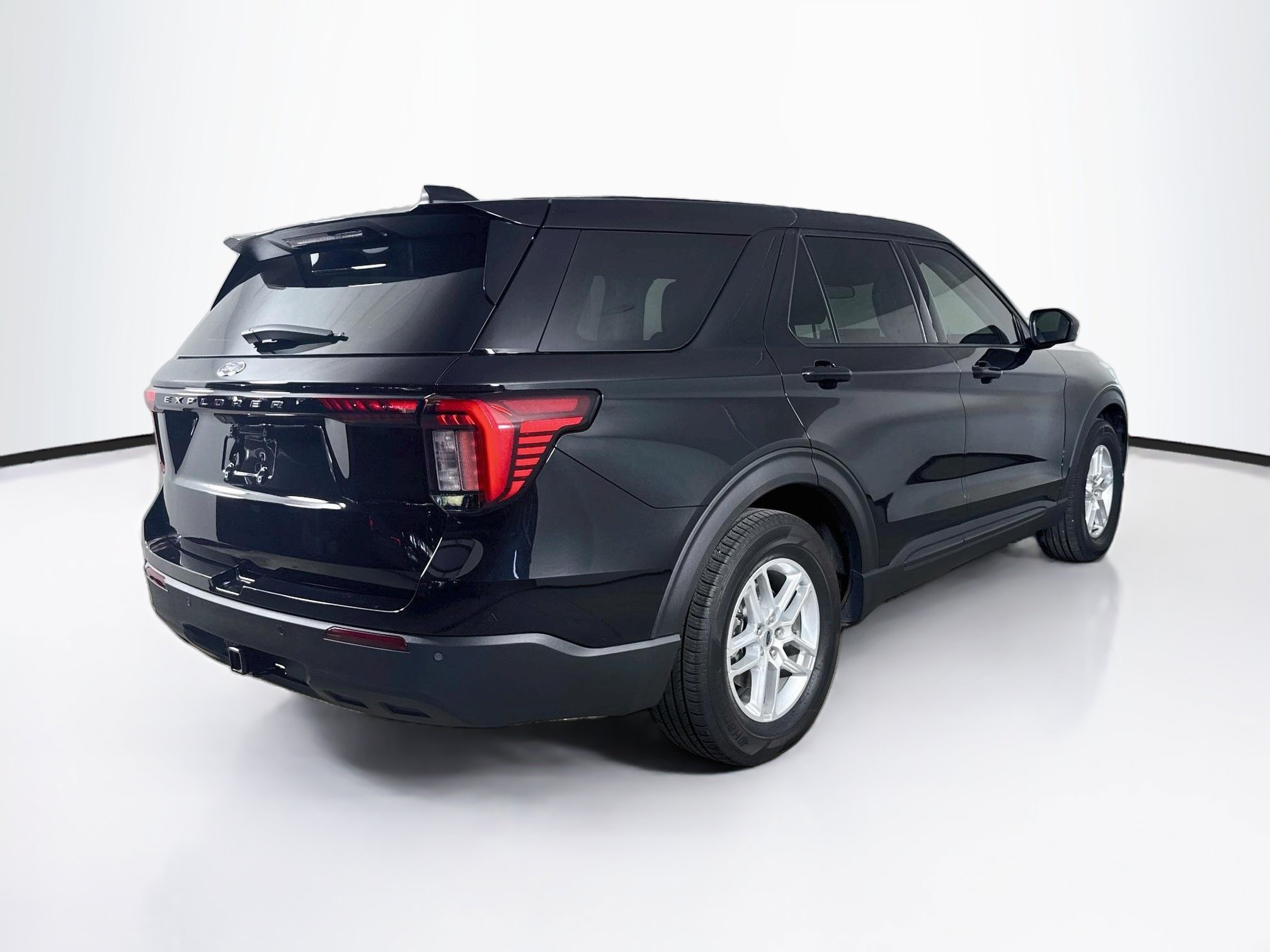 Used 2026 Ford Explorer Active RWD image 31