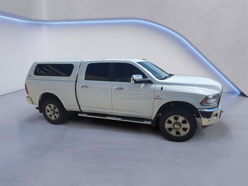 Used 2018 RAM 3500 Laramie AWD/4WD image 3