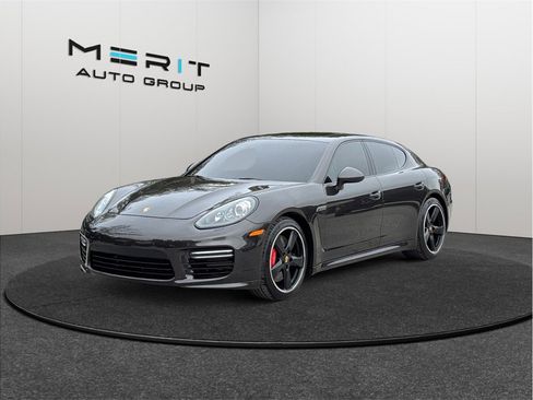 Used 2016 Porsche Panamera GTS image 4
