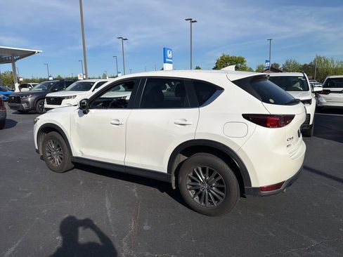 Used 2020 MAZDA CX-5 Touring image 5