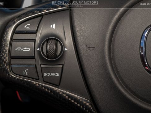 Used 2017 Acura NSX image 17