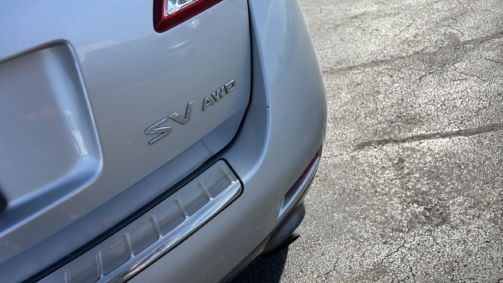 Used 2011 Nissan Murano SV AWD/4WD image 33