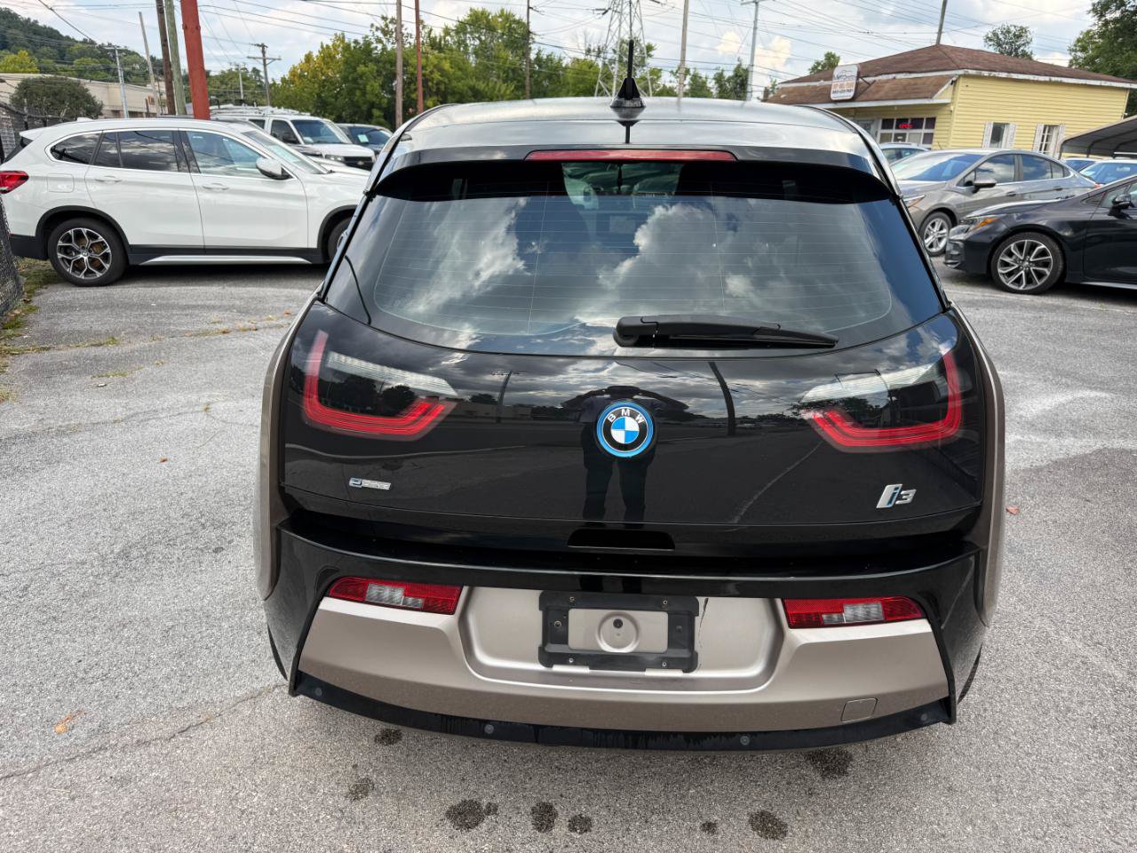 Used 2015 BMW i3 w/ Range Extender RWD image 34