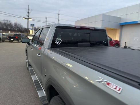 Used 2023 GMC Sierra 1500 SLT w/ SLT Premium Plus Package image 38