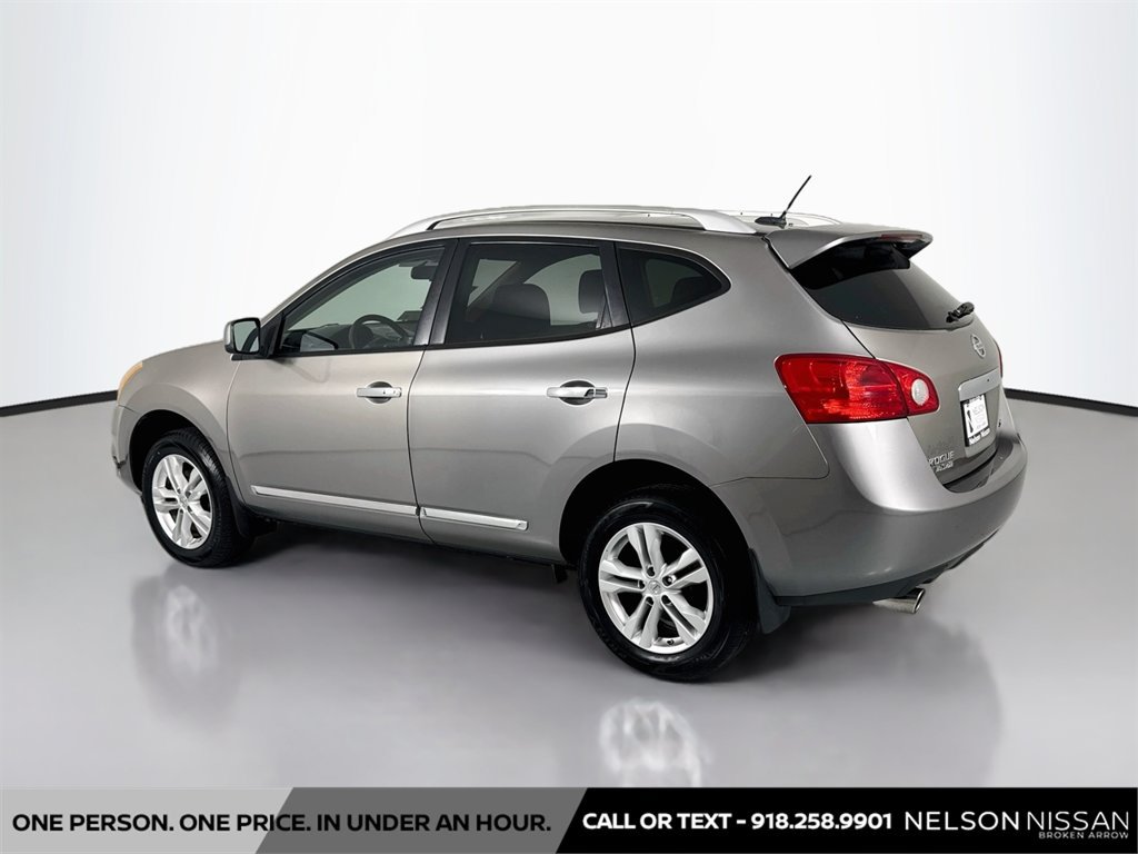 Used 2013 Nissan Rogue SV w/ Premium Pkg AWD/4WD image 7