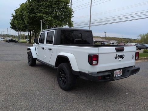 Used 2021 Jeep Gladiator Sport AWD/4WD image 5