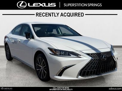 Used 2025 Lexus ES 300h w/ Premium Package