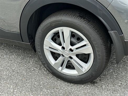 New 2025 Nissan Kicks Play S w/ Interior Electronics Package image 17