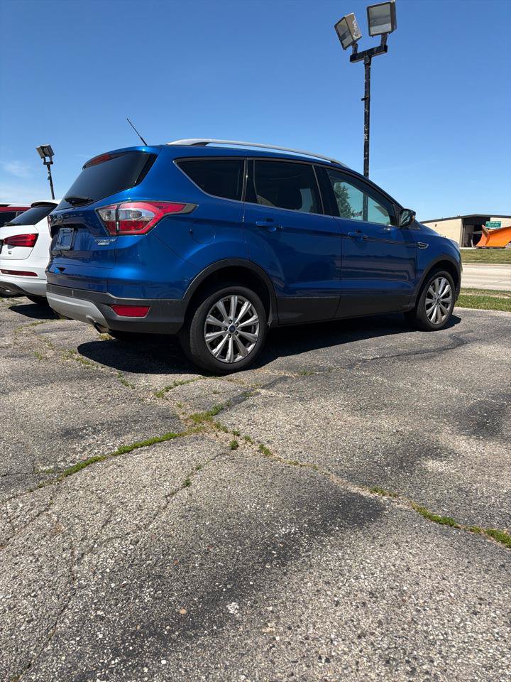 Used 2017 Ford Escape Titanium w/ Equipment Group 301A AWD/4WD image 6