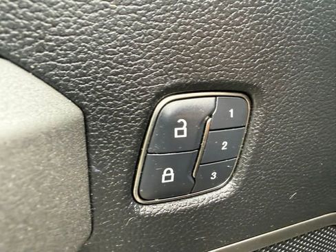 Used 2018 Ford F150 Raptor w/ Equipment Group 802A Luxury AWD/4WD image 19