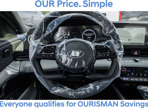 New 2025 Hyundai Elantra Limited image 24