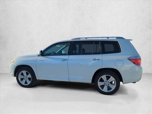 Used 2009 Toyota Highlander Limited w/ Extra Value Pkg 7 AWD/4WD image 6