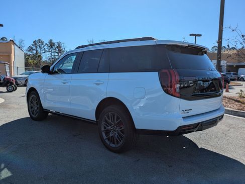 New 2025 Ford Expedition Platinum w/ Stealth Performance Package image 7