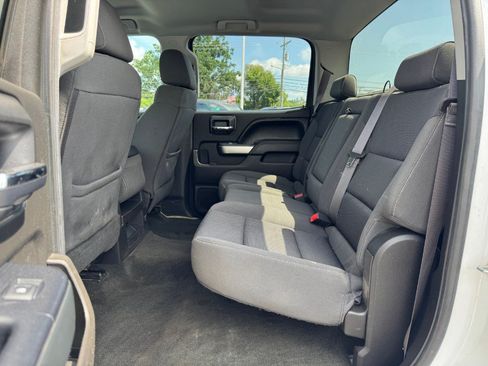 Used 2017 Chevrolet Silverado 2500 LT AWD/4WD image 16