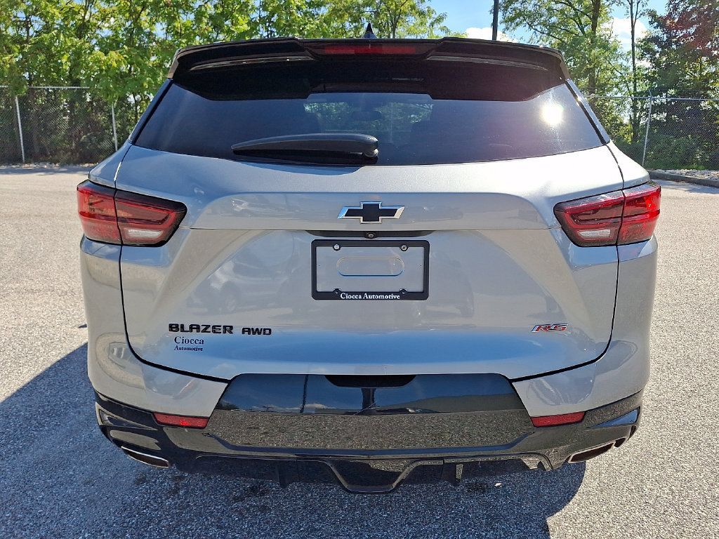 Used 2023 Chevrolet Blazer RS AWD/4WD image 9