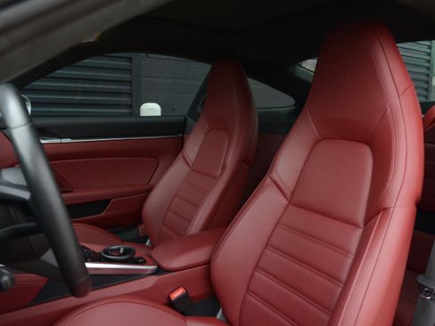 Used 2023 Porsche 911 Carrera GTS RWD image 5
