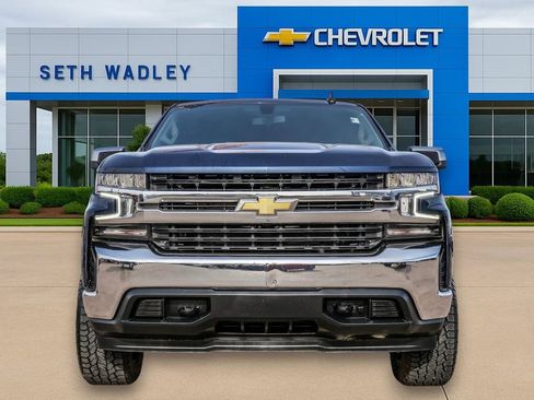 Used 2021 Chevrolet Silverado 1500 LT w/ Z71 Off-Road Package image 2