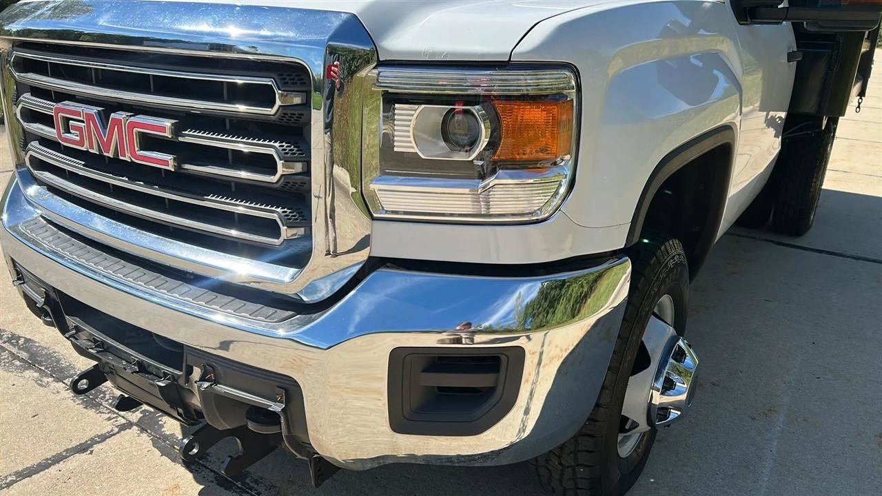 Used 2015 GMC Sierra 3500 4x4 Regular Cab w/ Sierra Convenience Package image 17