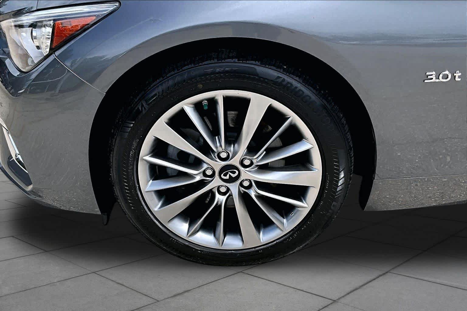 Used 2018 INFINITI Q50 Luxe AWD/4WD image 11