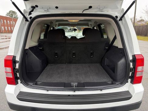 Used 2016 Jeep Patriot Sport w/ Power Value Group image 15