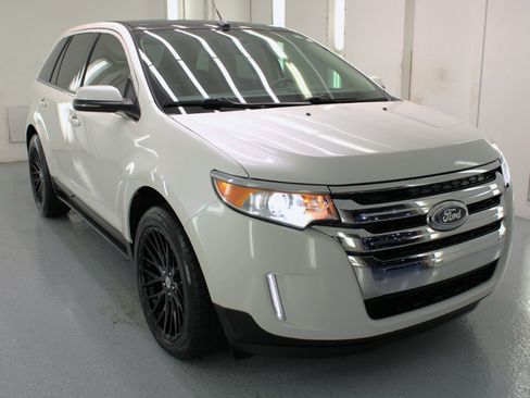 Used 2012 Ford Edge Limited image 12