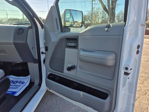 Used 2007 Ford F150 XL image 24