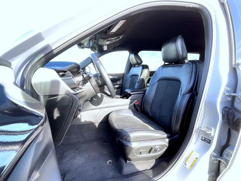 Used 2021 Jeep Grand Cherokee L Altitude image 10