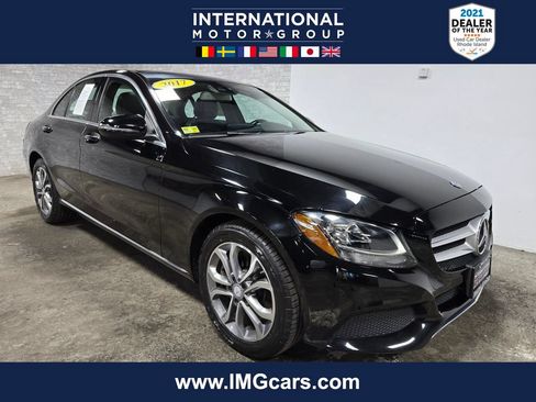 Used 2017 Mercedes-Benz C 300 4MATIC Sedan image 1