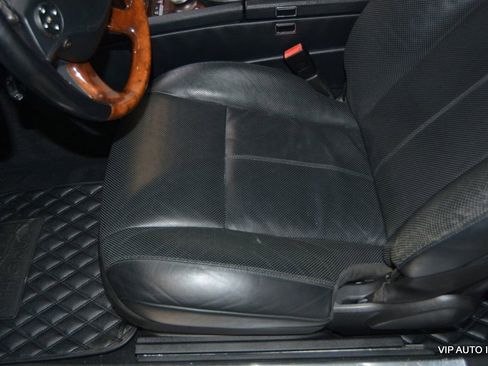 Used 2010 Mercedes-Benz CL 550 4MATIC image 14