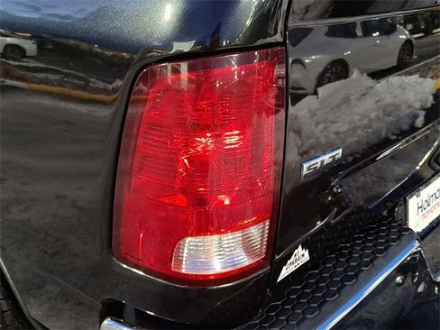 Used 2017 RAM 1500 Classic SLT image 17