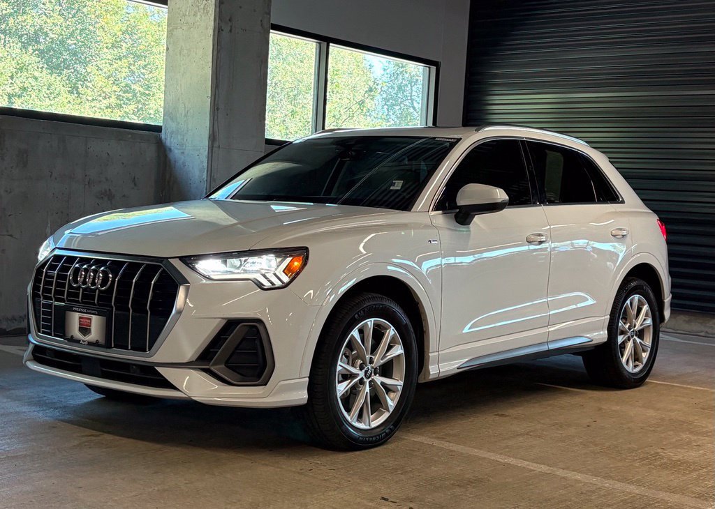 Used 2022 Audi Q3 2.0T Premium Plus AWD/4WD image 1