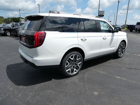 New 2027 Ford Expedition Platinum w/ Platinum Ultimate Package AWD/4WD image 5