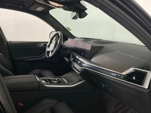 Certified 2025 BMW X5 xDrive50e w/ Premium Package AWD/4WD image 30