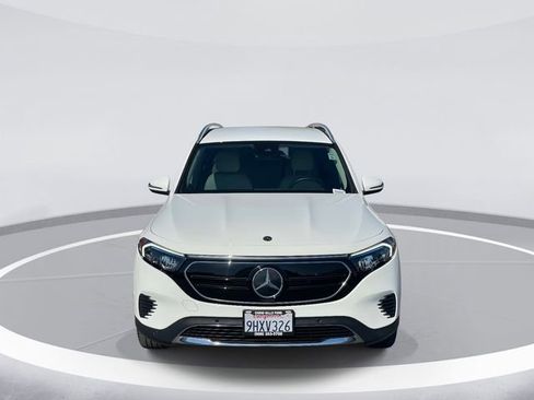 Used 2023 Mercedes-Benz EQB 300 4MATIC image 2