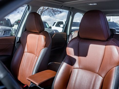 Used 2022 Subaru Forester Touring image 14