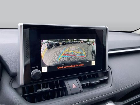 Used 2025 Toyota RAV4 XLE w/ Weather Package AWD/4WD image 28