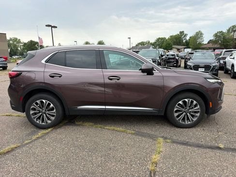 Used 2024 Buick Envision Preferred AWD/4WD image 4